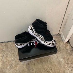 Jordan 11